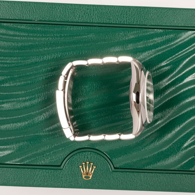 Rolex Oyster Perpetual 124300 Image 4